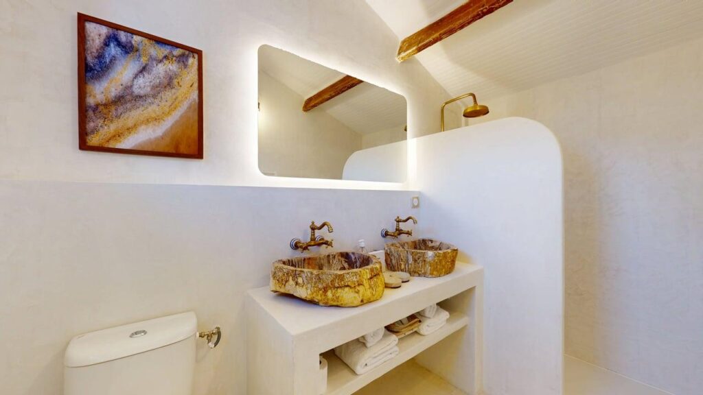 Mas-De-Paz-Gite-des-Salins_7