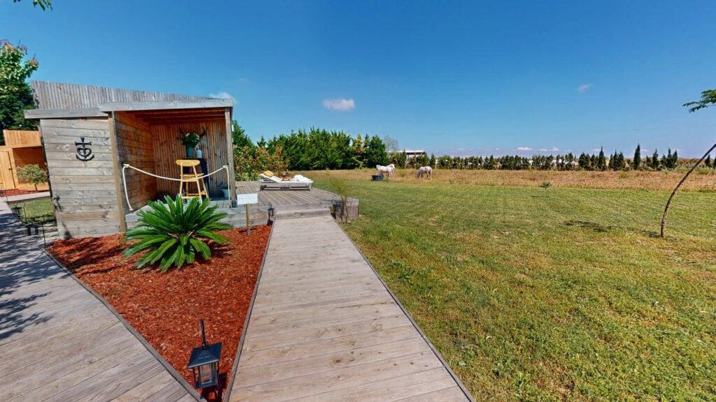 Mas-De-Paz-Lodge-Sainte-Sara_1